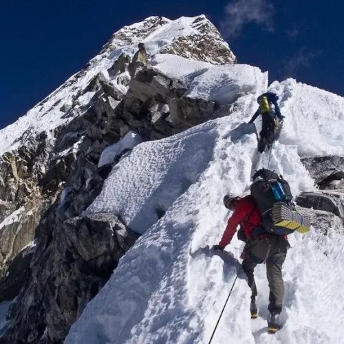 Ama Dablam Expedition – 28 Days