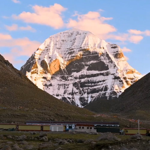 Mount Kailash and Lake Manasarovar Yatra – 12 Days